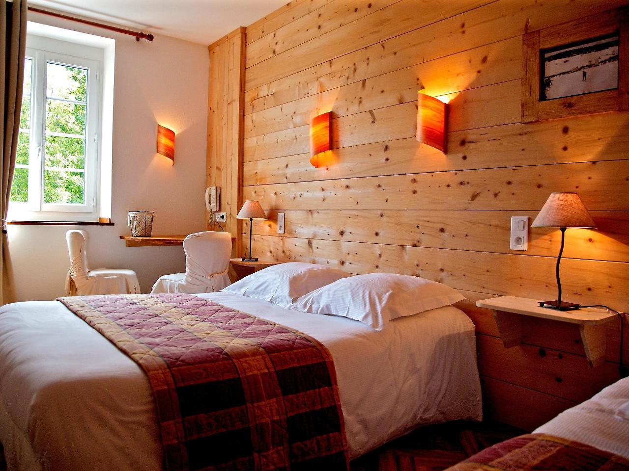 Hotel Logis Les Arobiers Lamoura Esterno foto